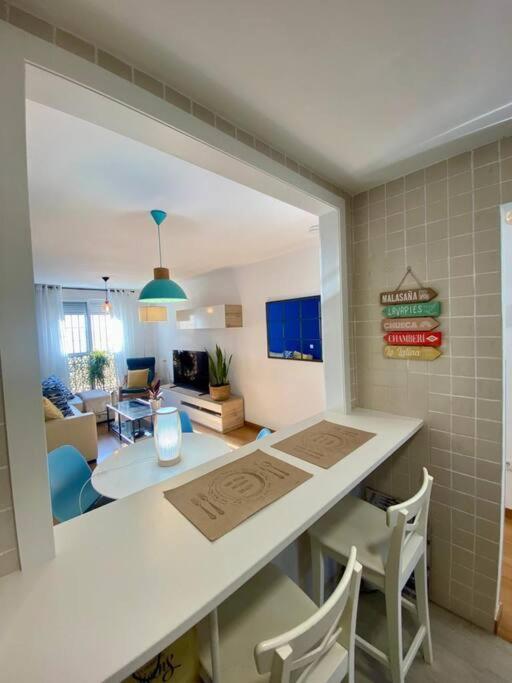 Cozy Apartamentum Centro Malaga Luaran gambar